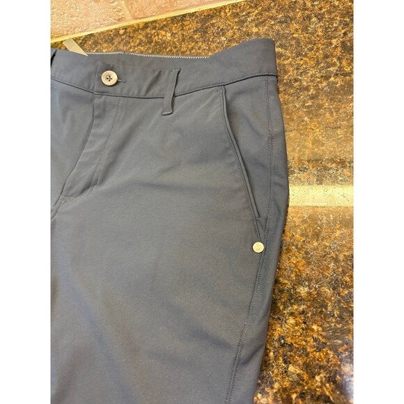 Vuori Men’s Meta 8” Shorts in Ink Size 30 NWOT - Picture 3 of 5